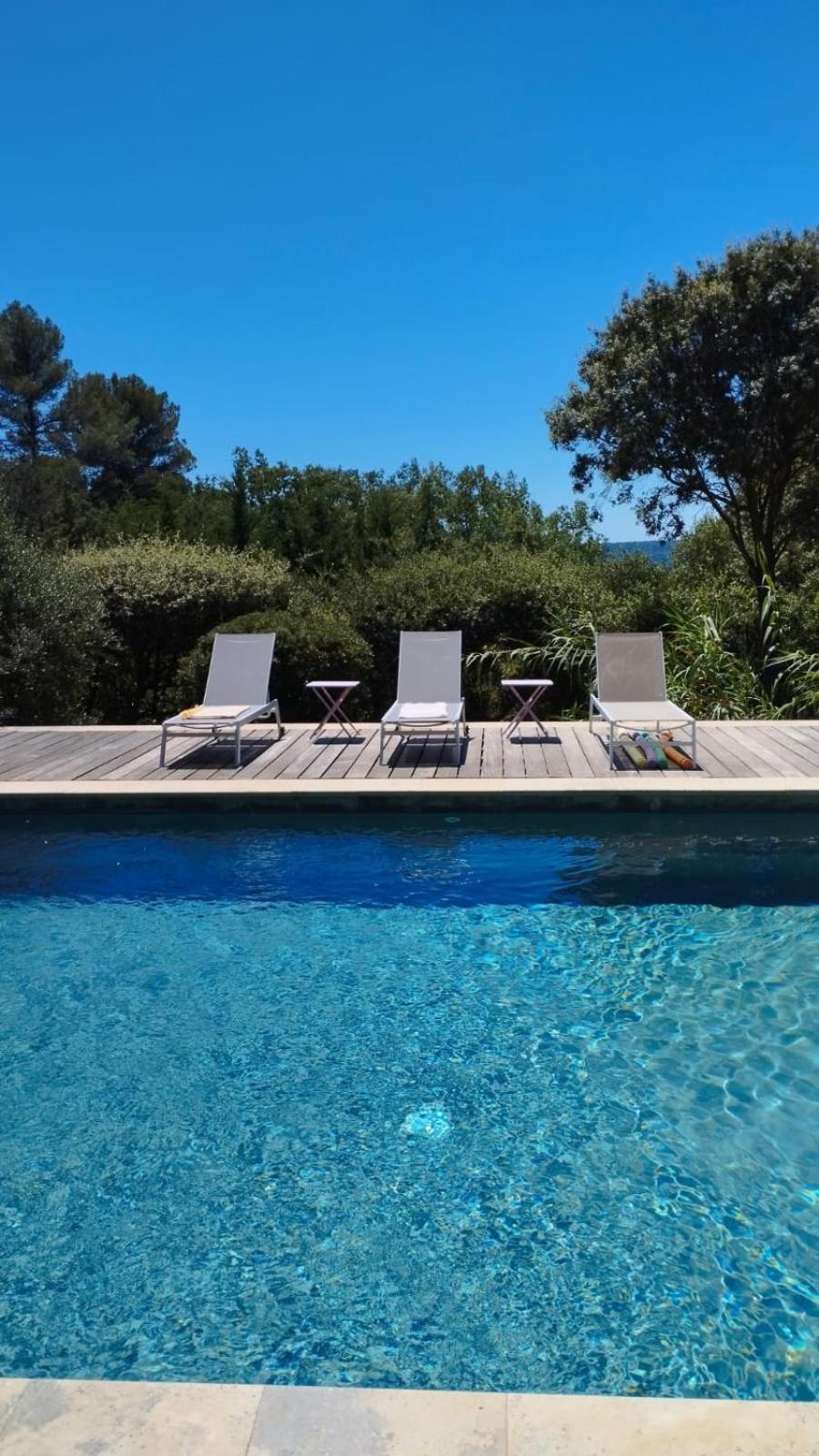 La Bergerie Des Colles Bed & Breakfast Entrecasteaux Eksteriør bilde