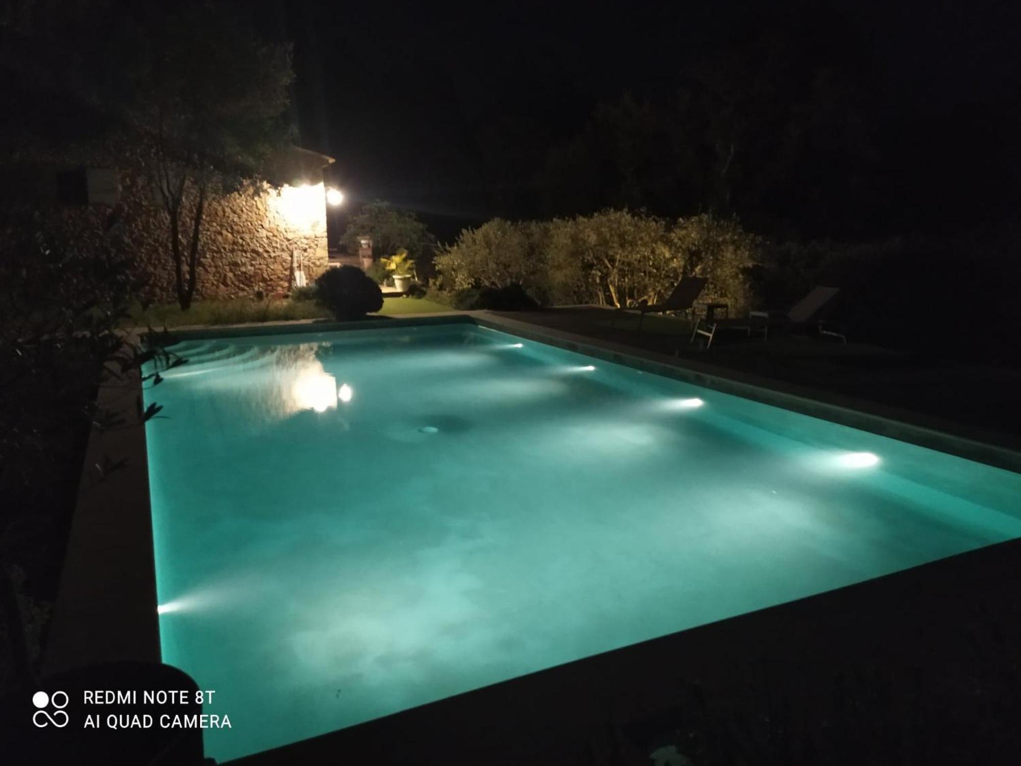 La Bergerie Des Colles Bed & Breakfast Entrecasteaux Eksteriør bilde